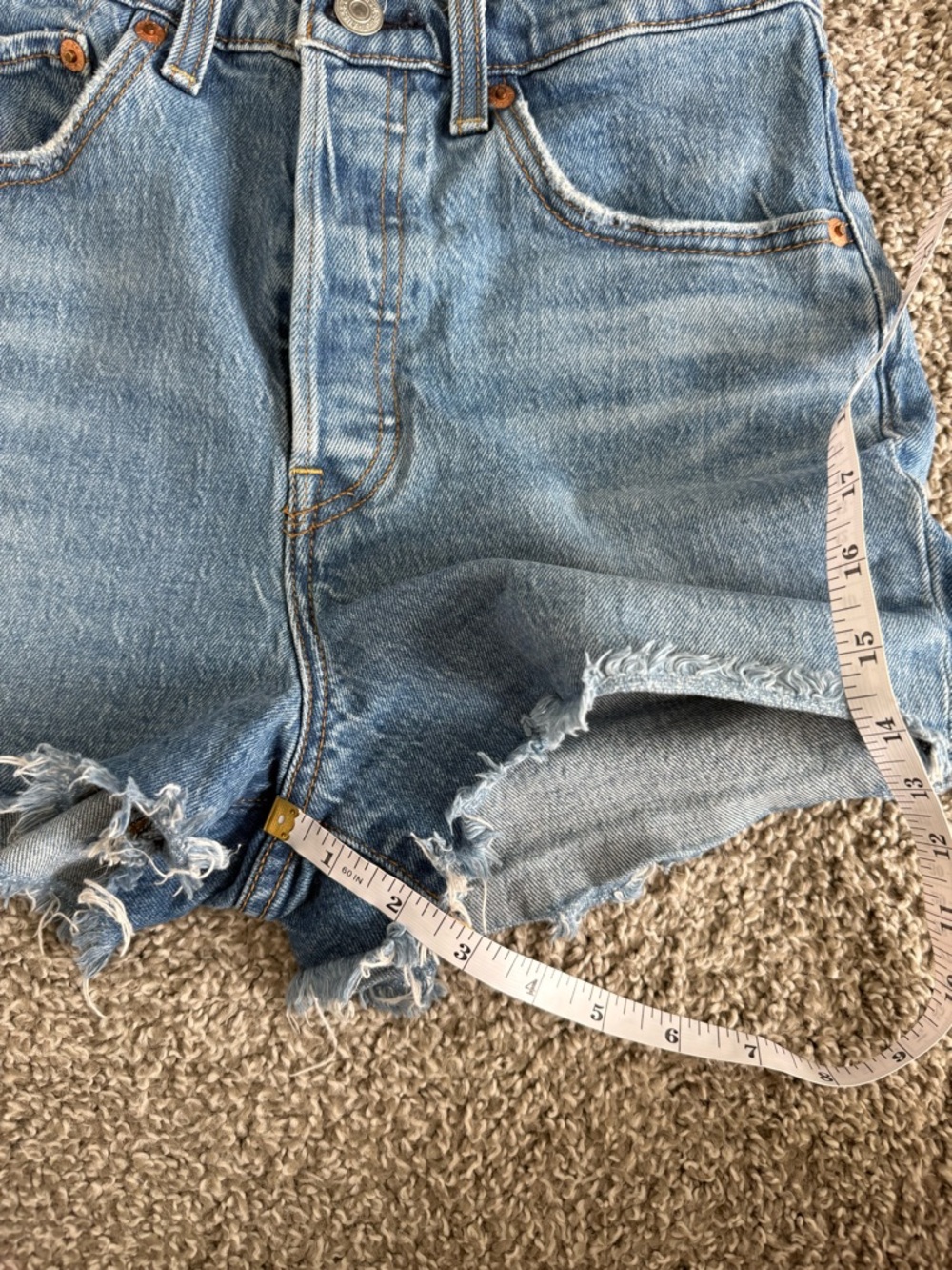 LEVI'S | Ribcage Short - Size 27 - Picture 9 of 9